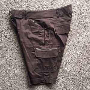 Cache Bermuda Long Dressy Shorts Size 4